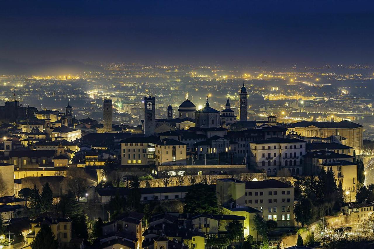 Porta Nuova - Casa Vacanze Ai Mille - 3 Bergamo Buitenkant foto